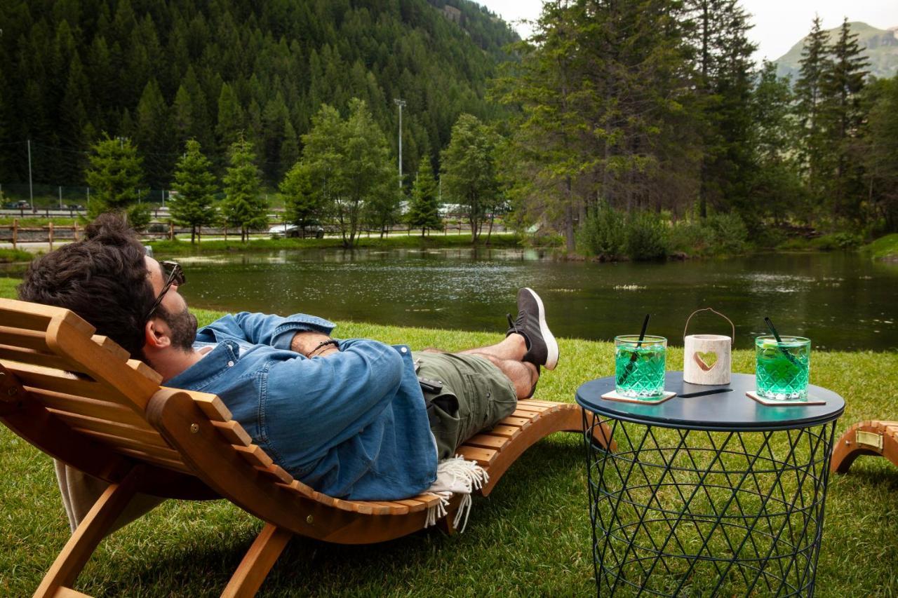 Au Charmant Petit Lac - Ecohotel Parc & Spa Champoluc Esterno foto