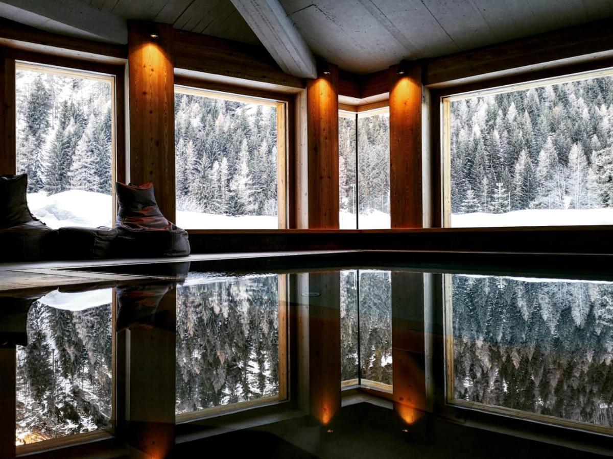 Au Charmant Petit Lac - Ecohotel Parc & Spa Champoluc Esterno foto