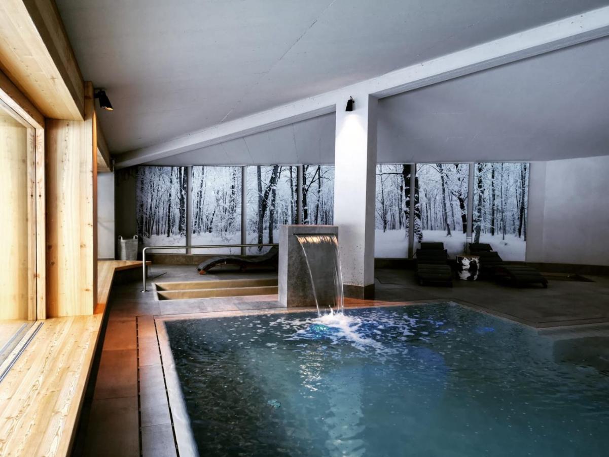 Au Charmant Petit Lac - Ecohotel Parc & Spa Champoluc Esterno foto